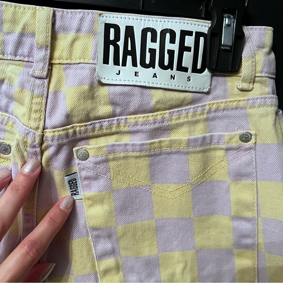 The Ragged Priest UO Exclusive
Checkered Jean Size: 28 color: yellow/ purple - Picture 14 of 17